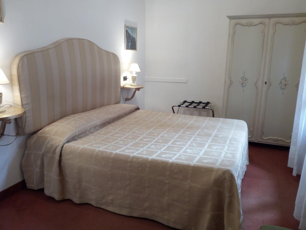 Hotel La Vela-Castello Il Rifugio 산타마르게리타리구레 외부 사진