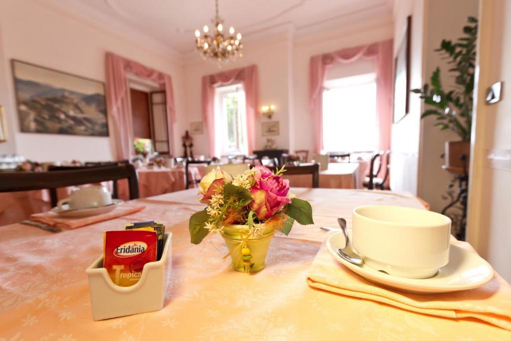 Hotel La Vela-Castello Il Rifugio 산타마르게리타리구레 외부 사진